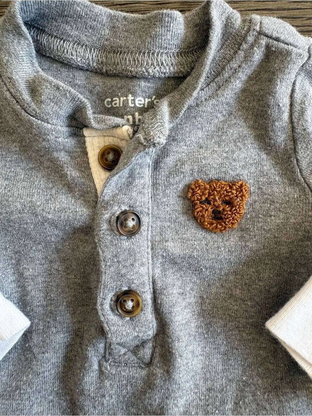 Carter's Gray & Green Bear Two-Piece Bodysuit and Sweatpants Set- NB